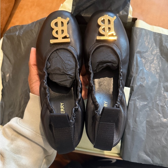 Burberry Shoes - Burberry Ballerinas Flat